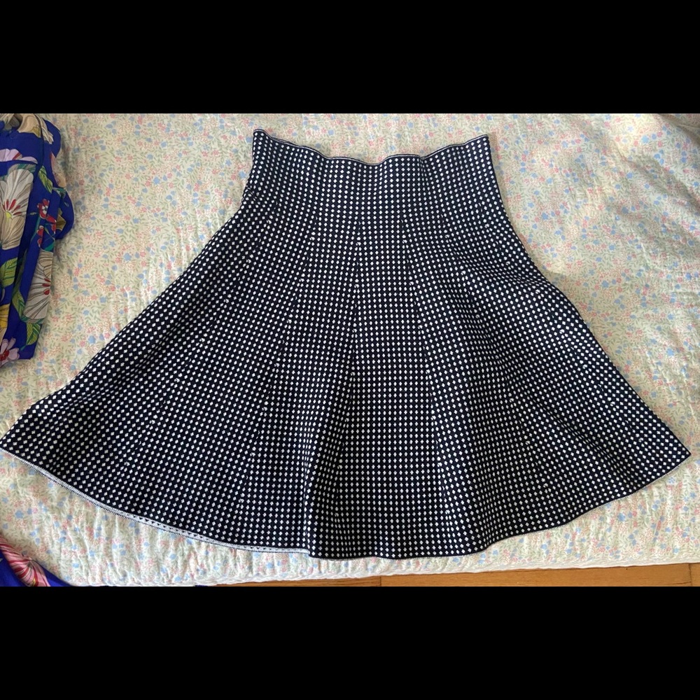 Sweater skirt
